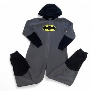 GAP Kids Gray and Black Pajamas with Yellow DC Batman Logo, onesie size 12